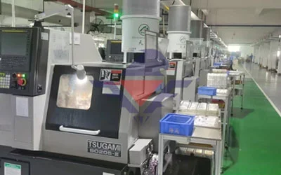 Capacités polyvalentes de l'usinage de type suisse
