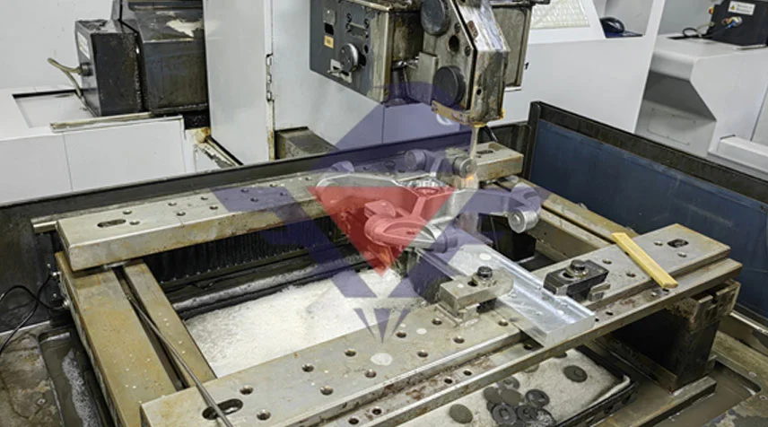 Falcon collabore avec des fournisseurs de matériaux composites pour des solutions légères.