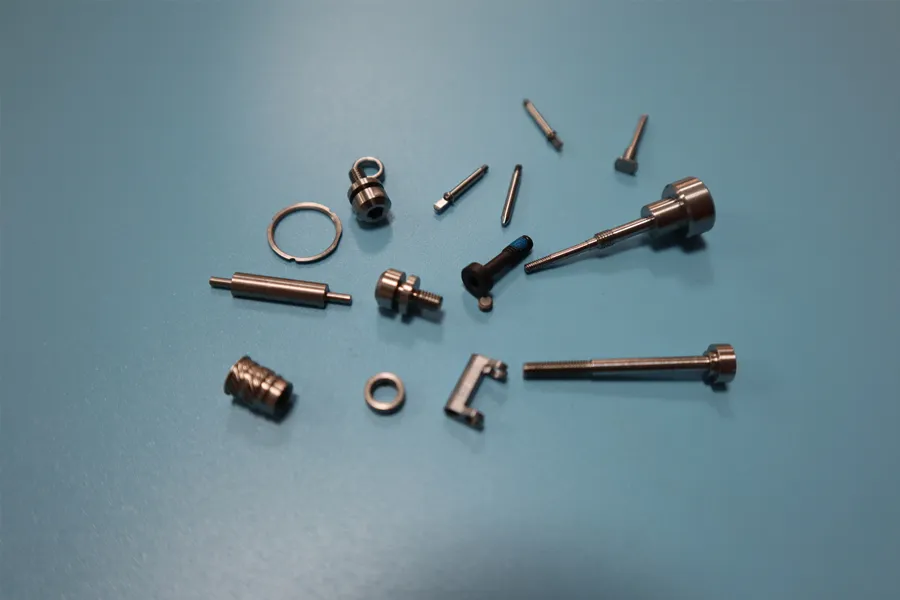 Swiss Screw Machining : Le guide définitif pour une précision et une efficacité ultimes