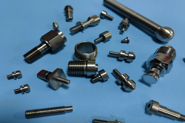 Goupilles coniques et goupilles filetées pour assemblages de précision