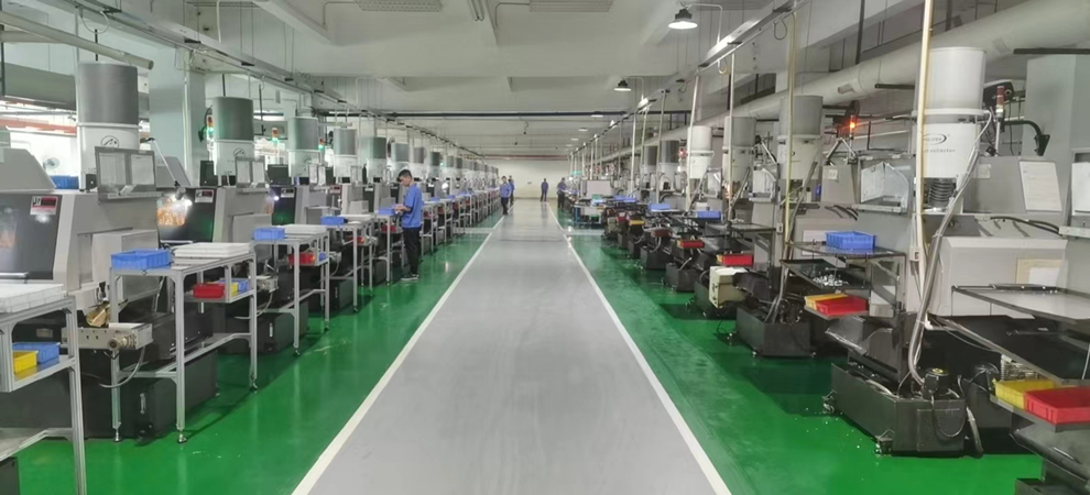 Usine de tournage suisse du laiton pour composants de précision en Chine Atelier de tournage suisse du laiton en Chine produisant des pièces de précision tournées