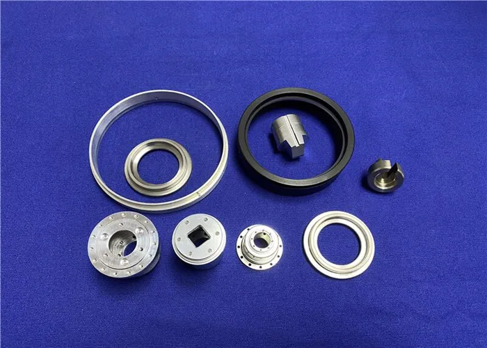 Pièces et composants de fraiseuse CNC : Guide complet