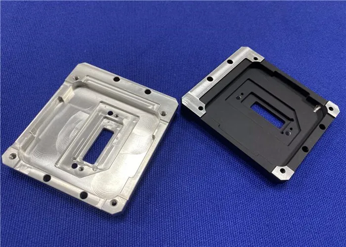 Pièces de fraisage CNC de précision : Guide d'ingénierie sur la précision, les machines et les applications