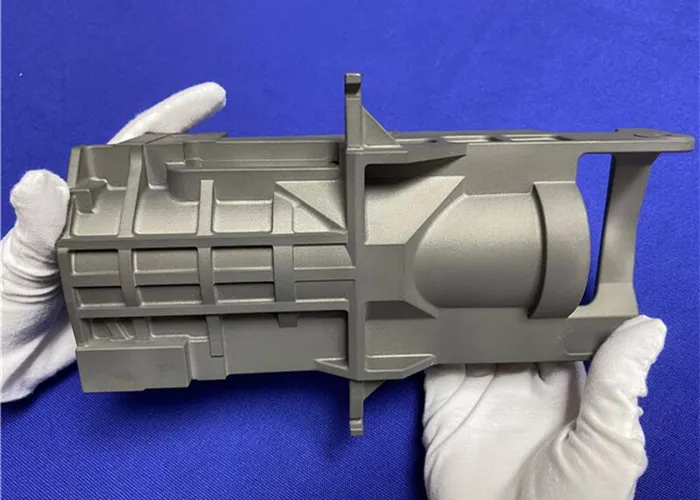 Usinage CNC de composants en aluminium : Guide d'ingénierie pour les procédés, matériaux et applications