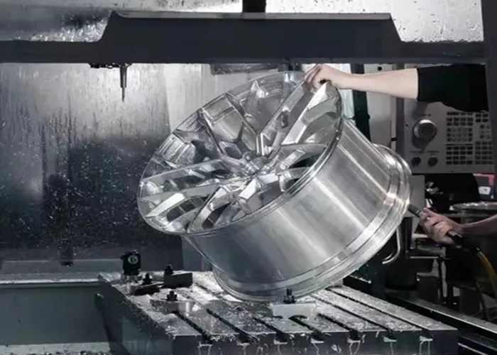 Usinage CNC de précision de l'aluminium : Guide d'ingénierie pour les pièces complexes en aluminium à 5 axes