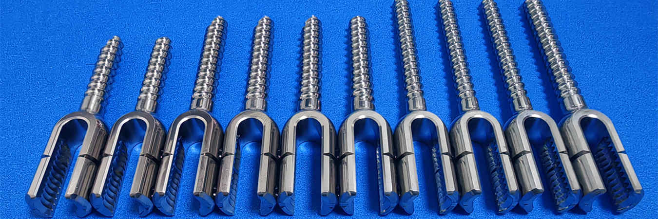 Vis à os en titane pour applications médicales et orthopédiques Vis à os en titane usinées CNC pour implants orthopédiques et médicaux