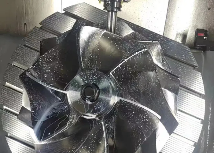 Usinage CNC pour pièces complexes : Capacités, défis et solutions