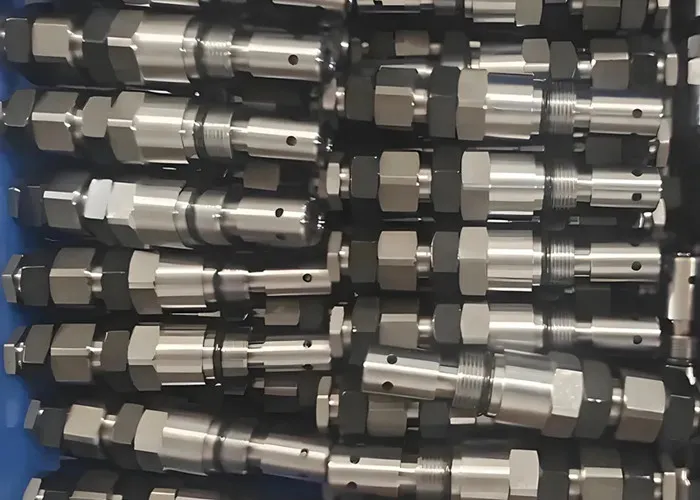 Usinage de blocs de collecteur CNC : Précision des canaux, Conception d'étanchéité et Sélection des matériaux