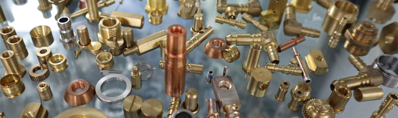 Bagues de précision en laiton pour usinage suisse à tolérances serrées Bagues de précision en laiton de haute précision fabriquées par tournage CNC suisse pour applications industrielles et automobiles
