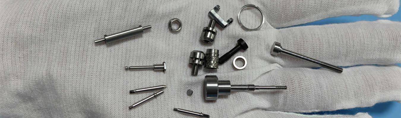 Inserts filetés à tolérance serrée pour l'usinage CNC de précision Inserts filetés sur mesure à tolérance serrée fabriqués par usinage CNC suisse pour applications industrielles et électroniques