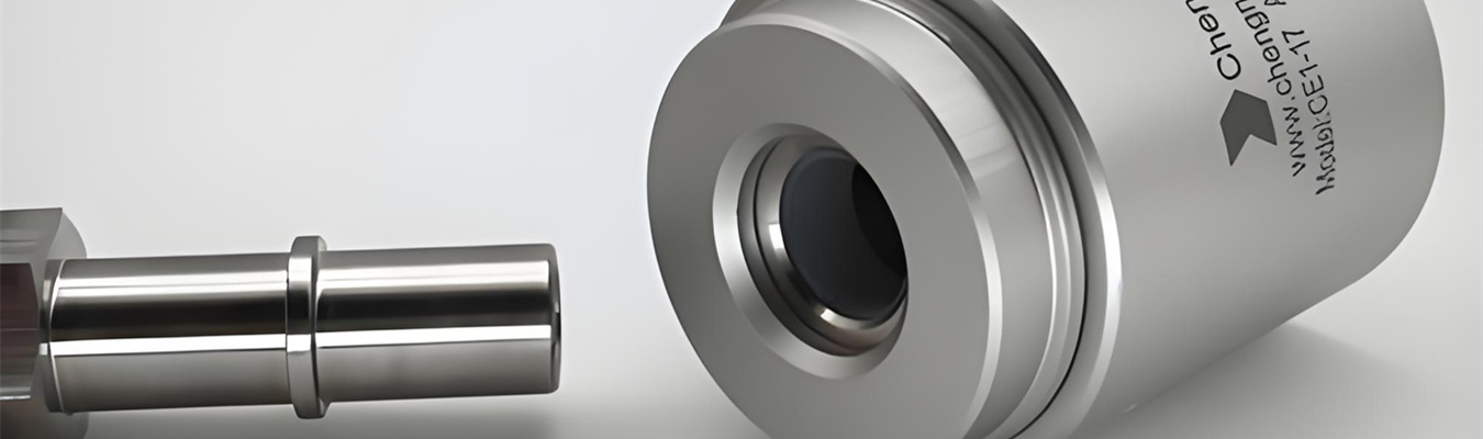 Pièces de connecteur à haute tolérance – Composants usinés CNC suisses Pièces de connecteur à haute tolérance fabriquées par usinage CNC suisse pour des applications électriques et électroniques de précision